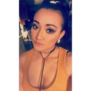 Meet your Posher, Lorena